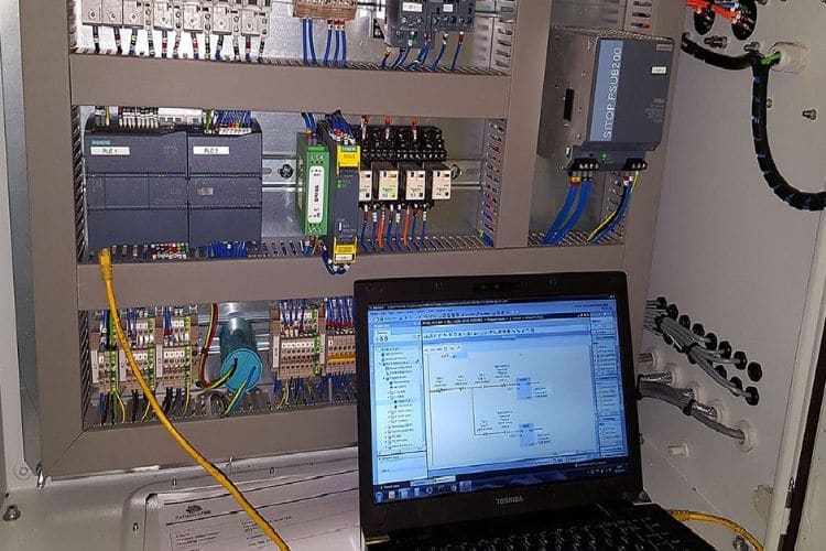 Lập trình PLC là gì